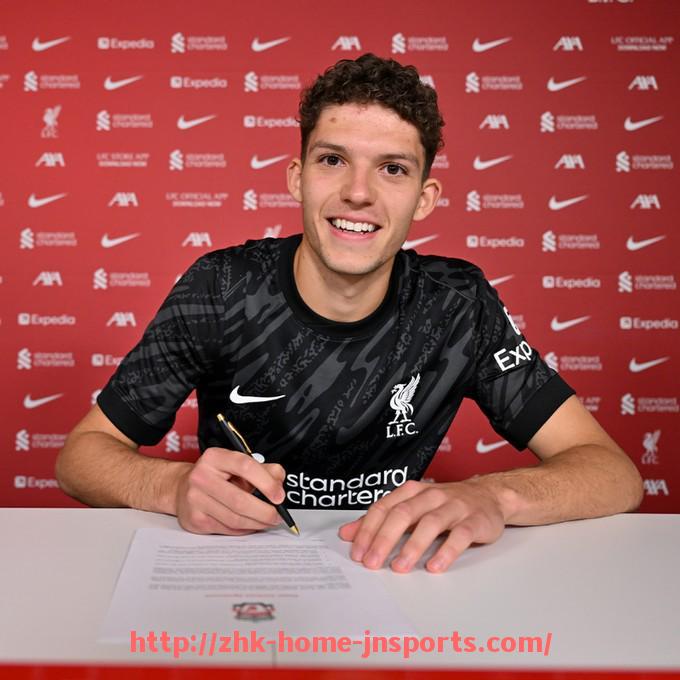 江南综合体育-本赛季意甲降级的四支球队是谁？2025赛季结局揭晓